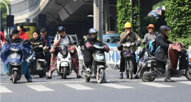 电动自行车批次不合格发现率达25.6% 长沙市市场监管局提醒消费者正确购买使用