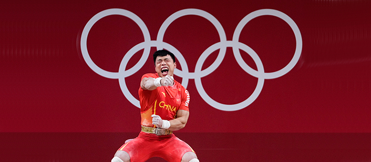 绝境逆转！湖南伢子谌利军67公斤级奥运举重夺金！