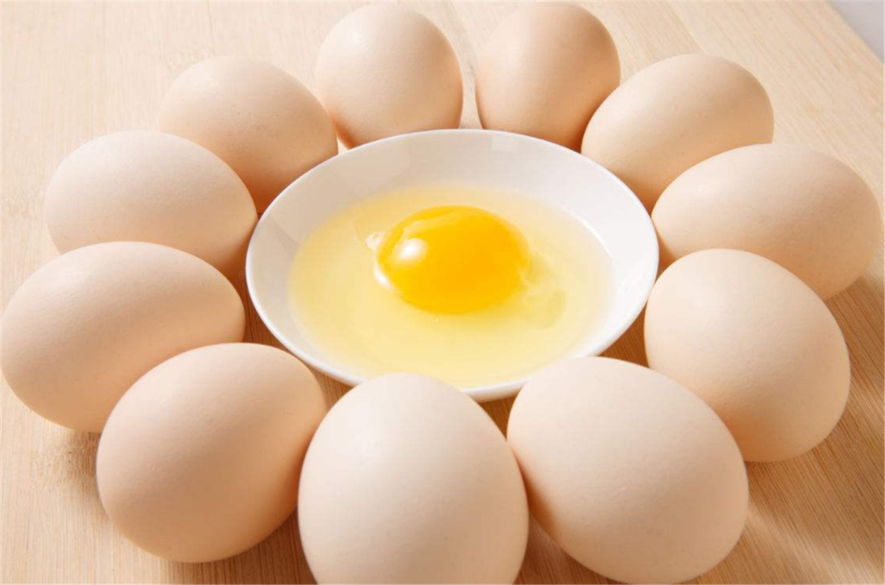 鸡蛋批发价1斤涨1元，九月有望走低