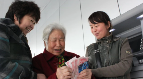 湖南省60岁及以上人口占比19.88% 企业退休人员养老金实现17连涨