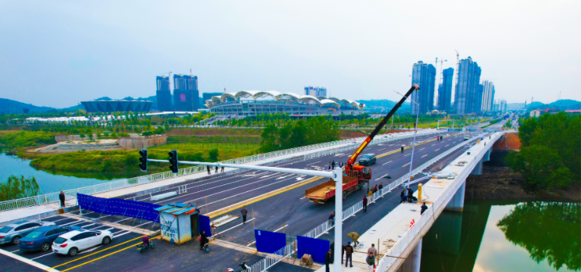 邵阳市区桃花桥工程进入最后收尾阶段 即将迎来通车