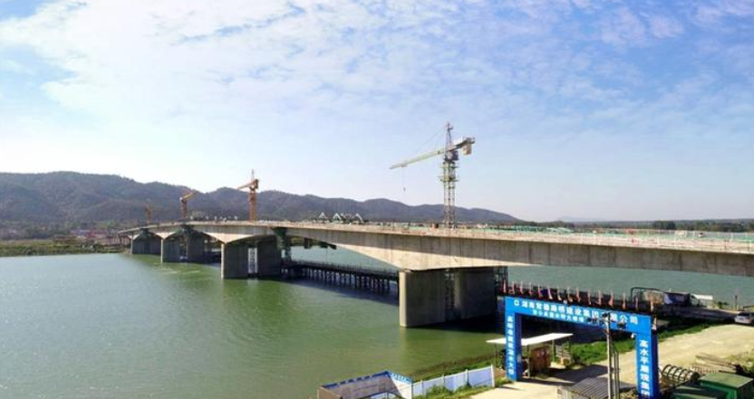 常德张公庙澧水特大桥主桥顺利合龙 预计2022年5月建成通车