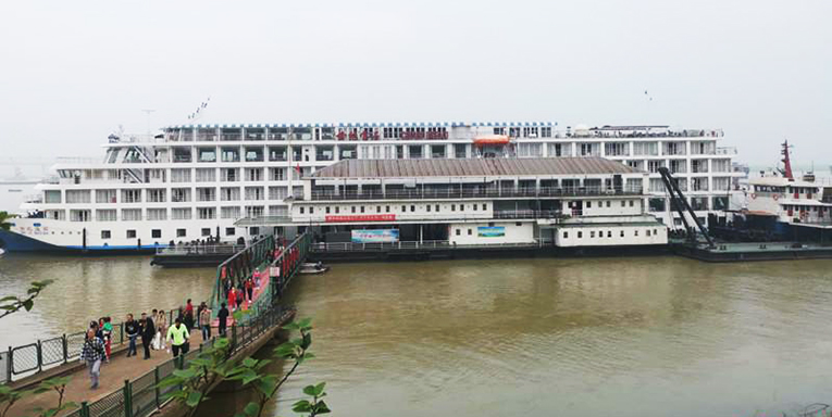 湖南首个客运码头岸电站在岳阳城陵矶港建成投运