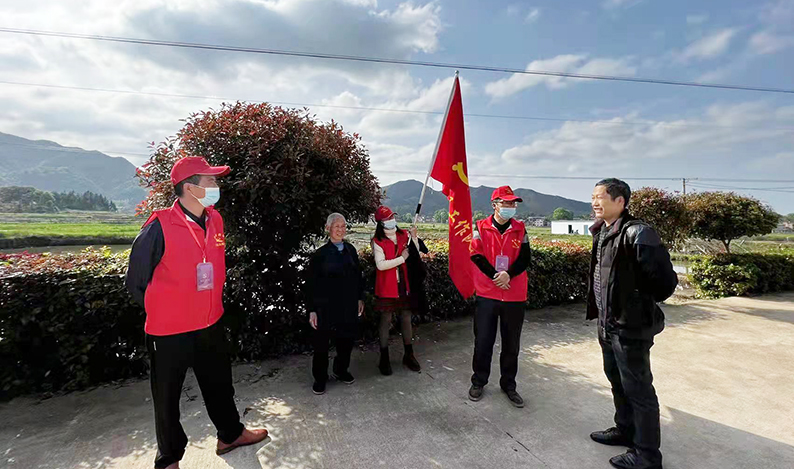 洋泉党员服务队：守望相助齐抗疫 凝心聚力促乡村治理