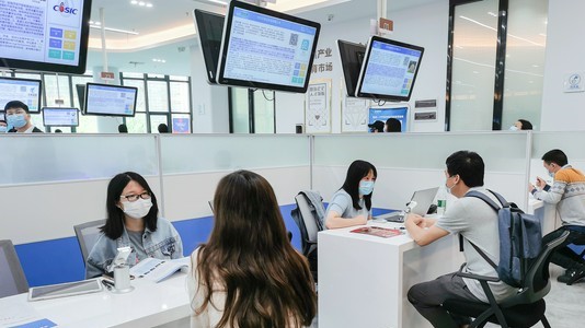 长沙高新区围绕“三个重点”招聘服务拓岗促就业
