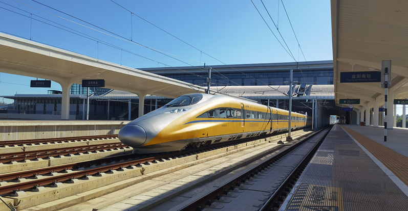 渝厦高铁常益段预计年底全线开通运营，湖南将形成高铁大环线