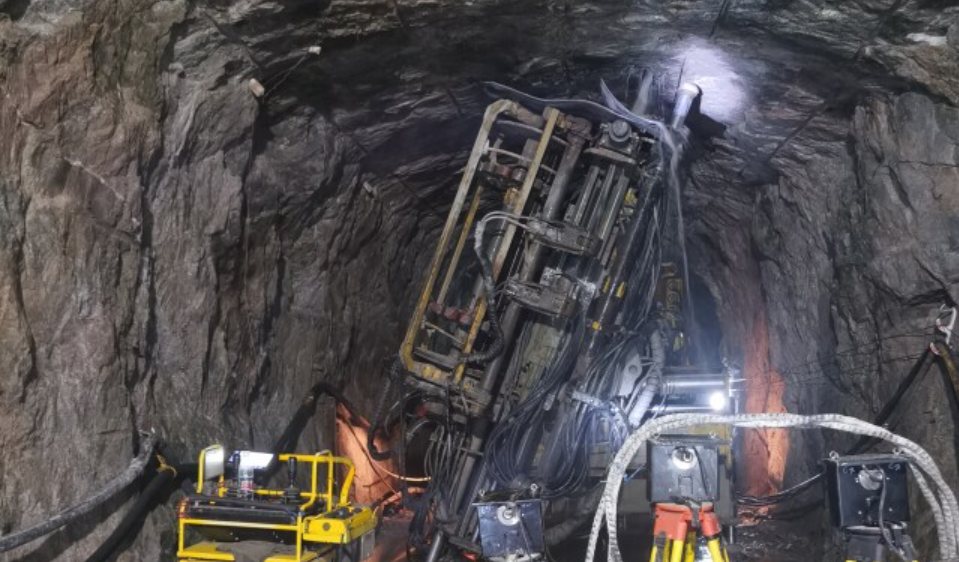 湖南非煤矿山智能化建设加速 危险岗位，机器上