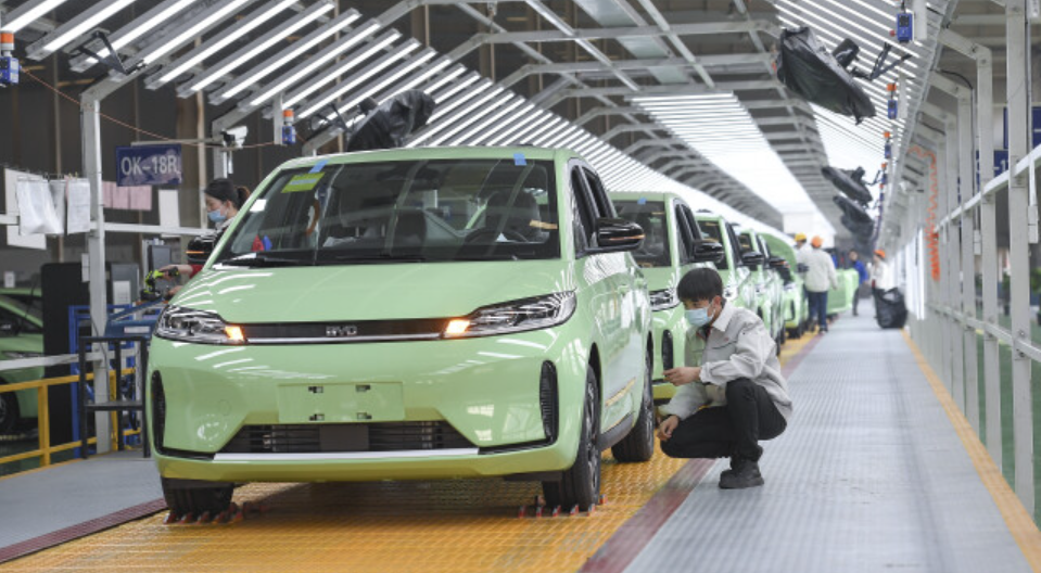 湖南大力推广使用新能源公车 在长省直单位及长株潭市直、区直单位新能源汽车占比不低于80%