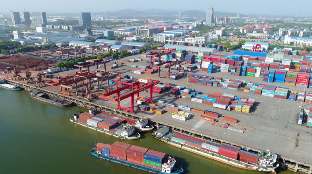 前11月湖南进出口总值5616.6亿元 进口同比增长15.4%，稳住外贸基本盘