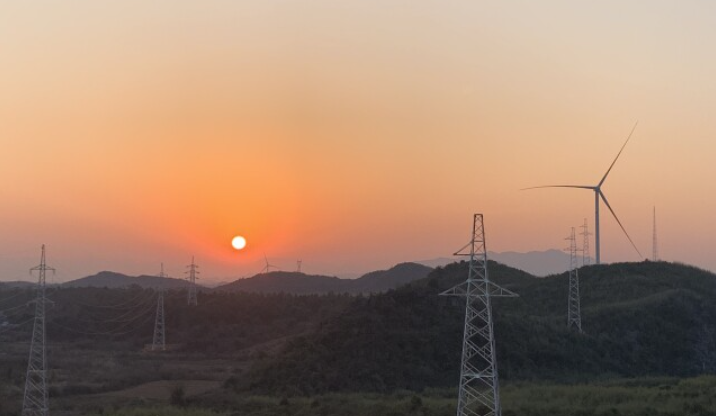 湖南单体最大风电项目投产