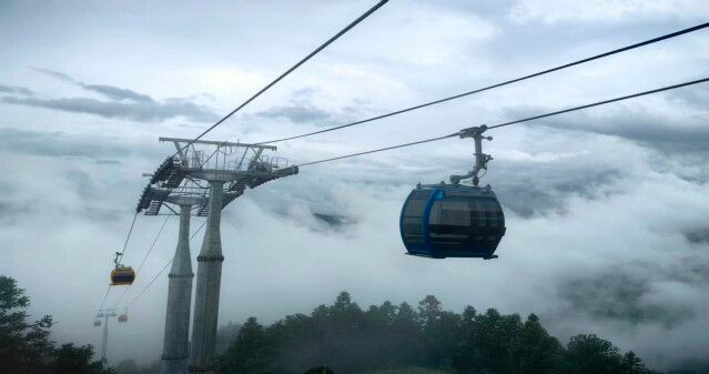 7600米！全球最长高山索道雪峰山索道试车成功