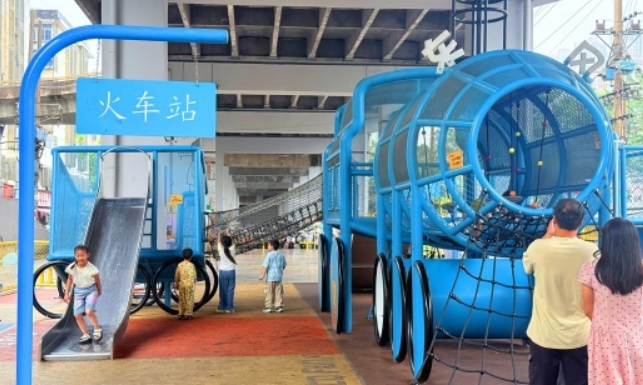 长沙多处闲置地改造项目成为市民运动休闲的乐园