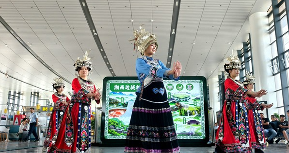 湘西边城机场“三周岁”啦!今年旅客吞吐量已超过21万人次